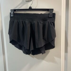 Lululemon Black Women's Shorts Size 6 Very Good Condition